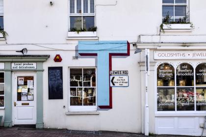 亚洲成在人线在线播放 亚洲成在人线在线播放